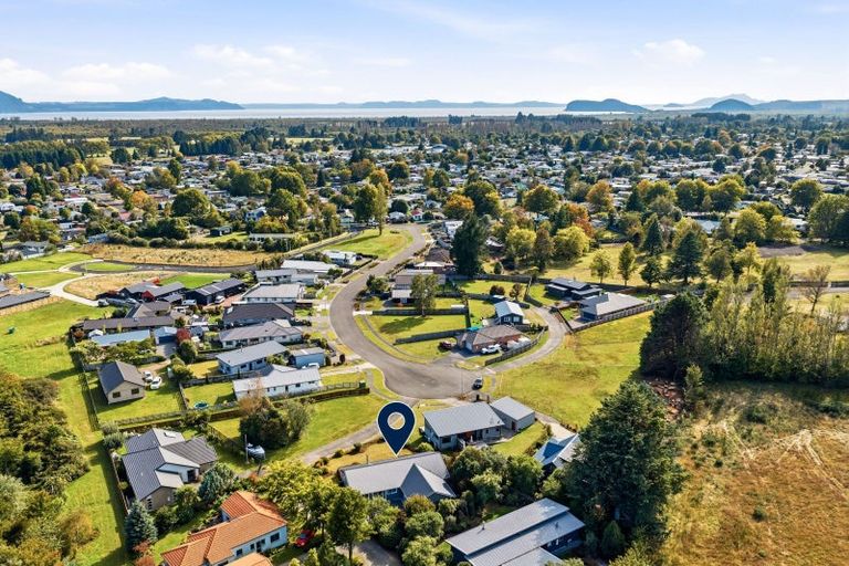 Photo of property in 35 Ngahana Place, Turangi, 3334