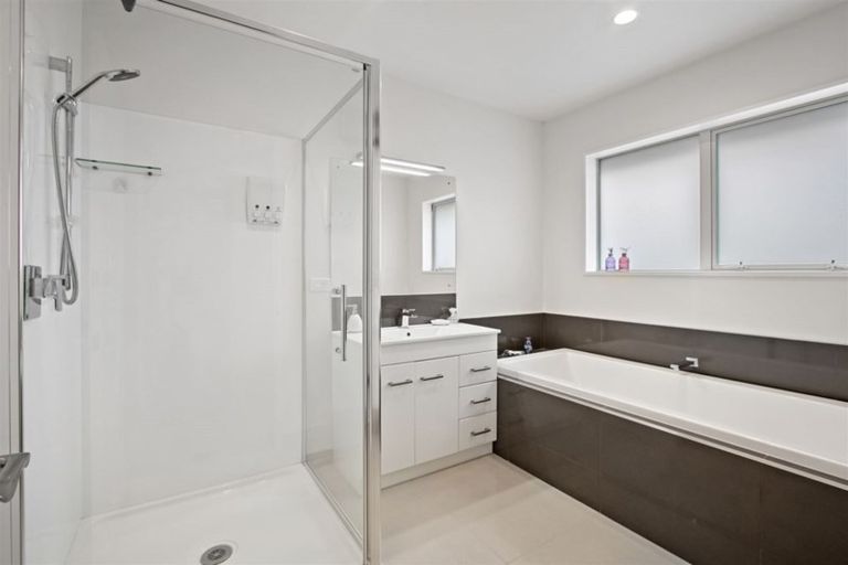 Photo of property in 55 Oakwood Drive, Rangiora, 7400