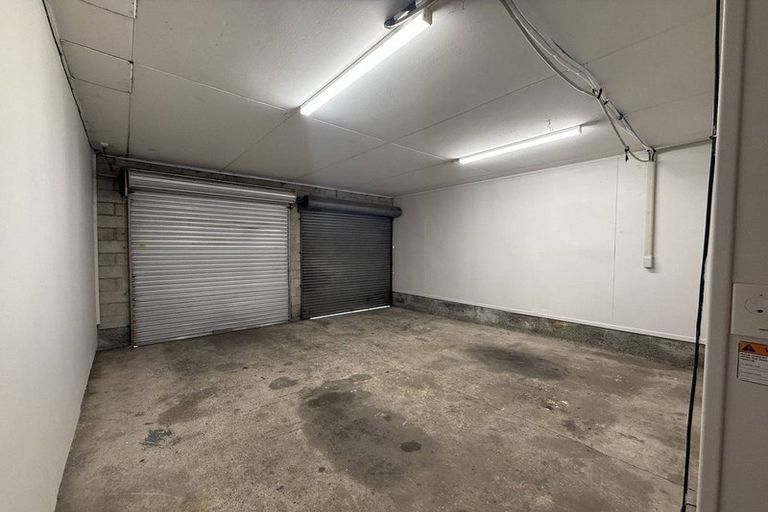Photo of property in 2a Brooklyn Street, Green Island, Dunedin, 9018