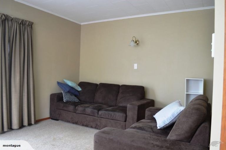 Photo of property in 2/204 Grays Road, Saint Leonards, Hastings, 4120