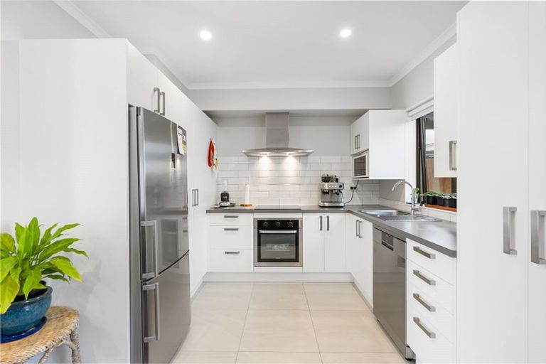 Photo of property in 84 Whenuapai Drive, Whenuapai, Auckland, 0618