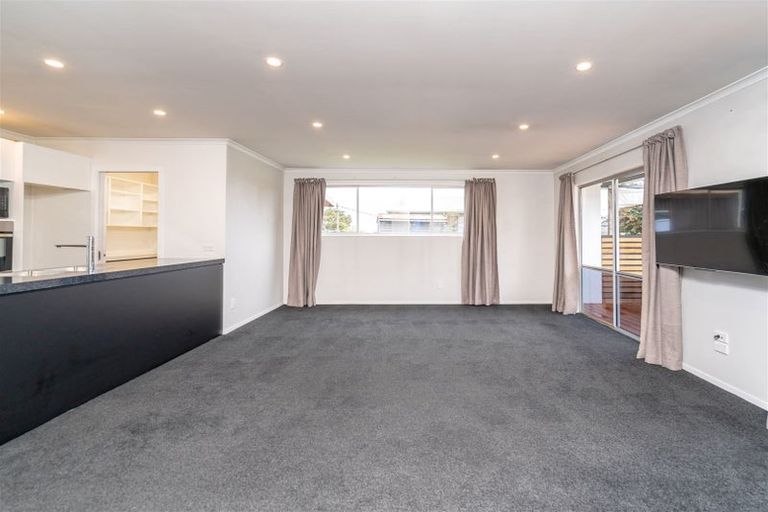 Photo of property in 3 Mcneil Street, Balclutha, 9230