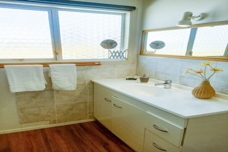 Photo of property in 6 Green Place, Richmond Heights, Taupo, 3330