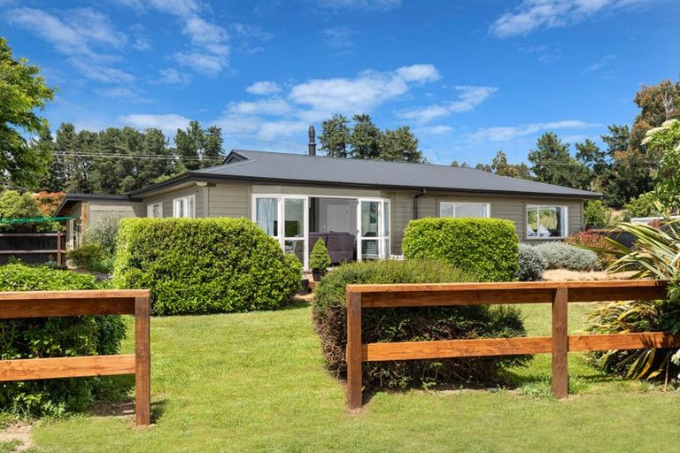 Photo of property in 58 Loach Road, Hawea Flat, Wanaka, 9382