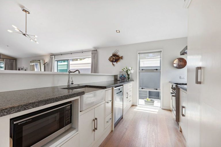 Photo of property in 15 Lennon Way, Papamoa Beach, Papamoa, 3118