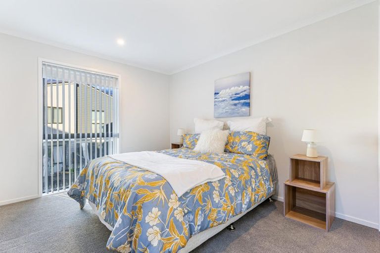 Photo of property in 7 Jagoda Road, Westgate, Auckland, 0614