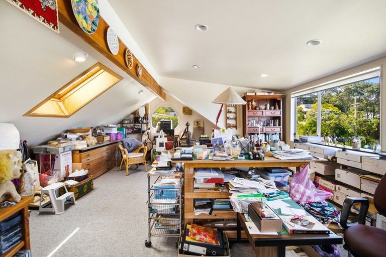 Photo of property in 12 Edwin Mitchelson Road, Muriwai, Waimauku, 0881