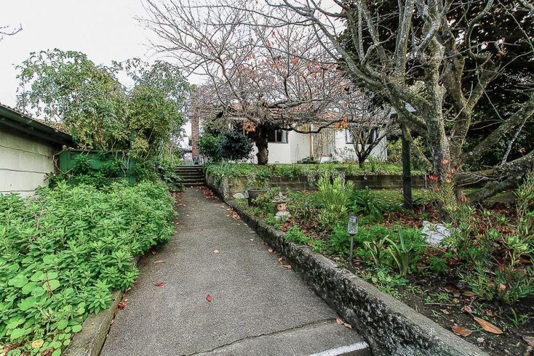 Photo of property in 78 Churchill Avenue, Hokowhitu, Palmerston North, 4410