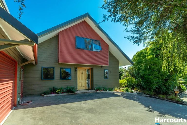 Photo of property in 13 Moreland Place, Mapua, 7005