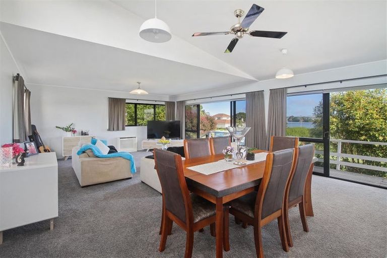 Photo of property in 4 Channel View Road, Clarks Beach, Pukekohe, 2679