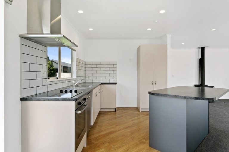 Photo of property in 2/31 Stanley Street, Wharewaka, Taupo, 3330