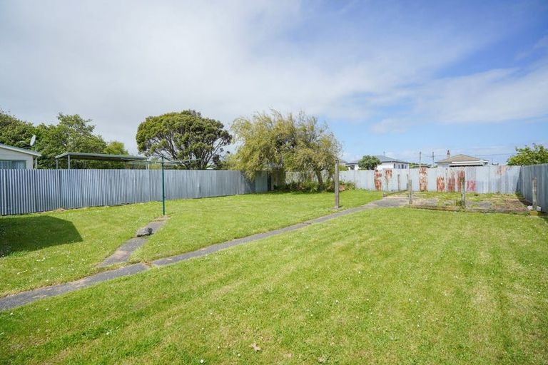 Photo of property in 27 Dipton Street, Kingswell, Invercargill, 9812