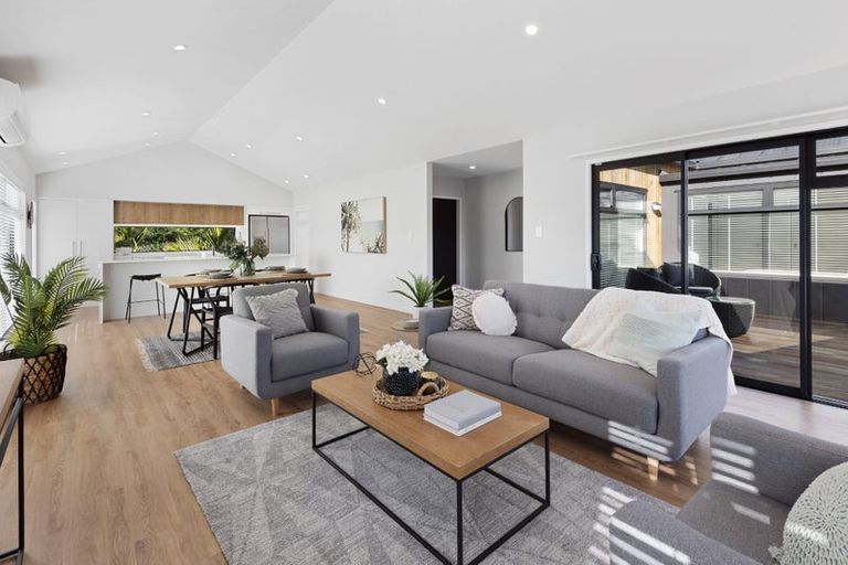 Photo of property in 3 Clover Lane, Te Kamo, 0185