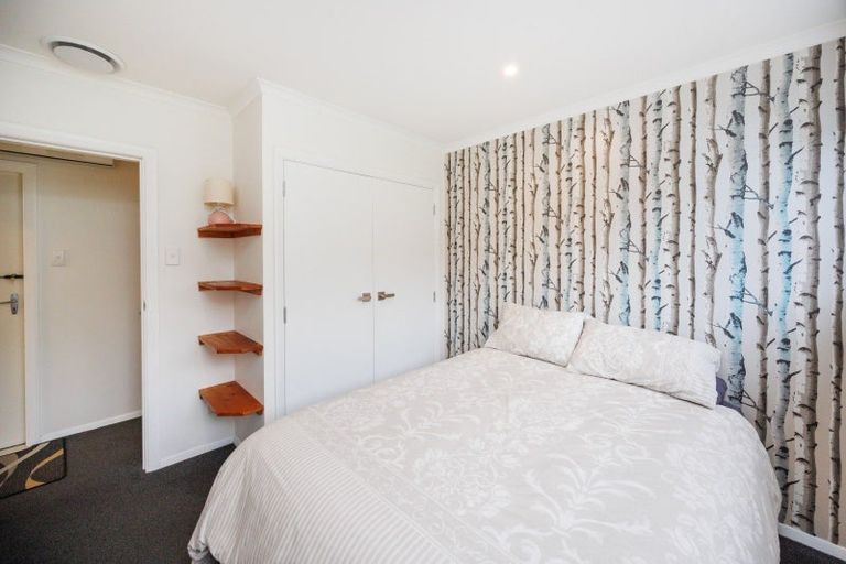 Photo of property in 50 Newcastle Street, Hokowhitu, Palmerston North, 4410