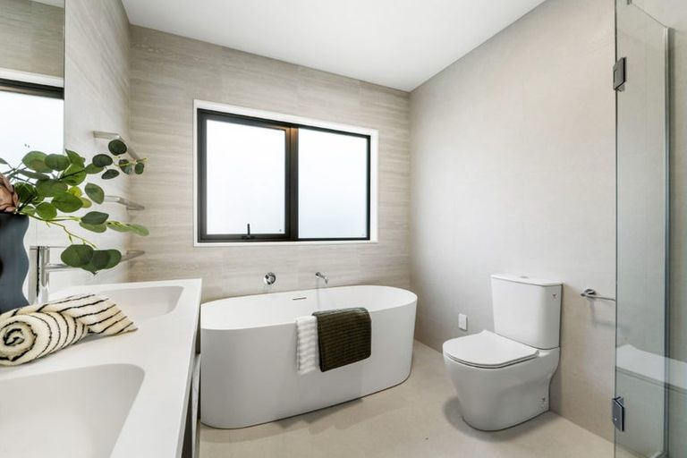 Photo of property in 29 Streamview Way, Long Bay, Auckland, 0630