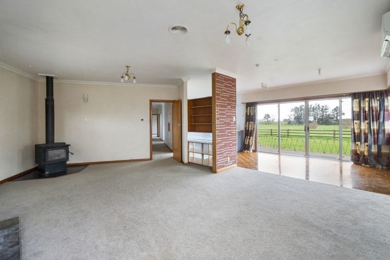 Photo of property in 425 Makerua Road, Tokomaru, 4474