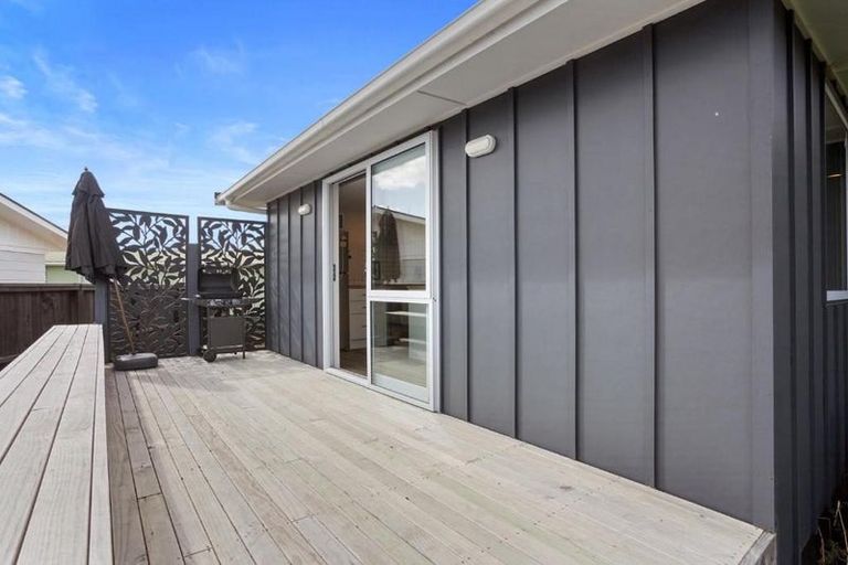 Photo of property in 44 Athenree Road, Athenree, Katikati, 3177