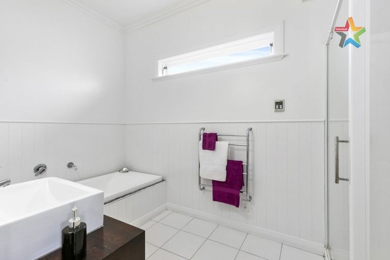 Photo of property in 73 William Street, Petone, Lower Hutt, 5012