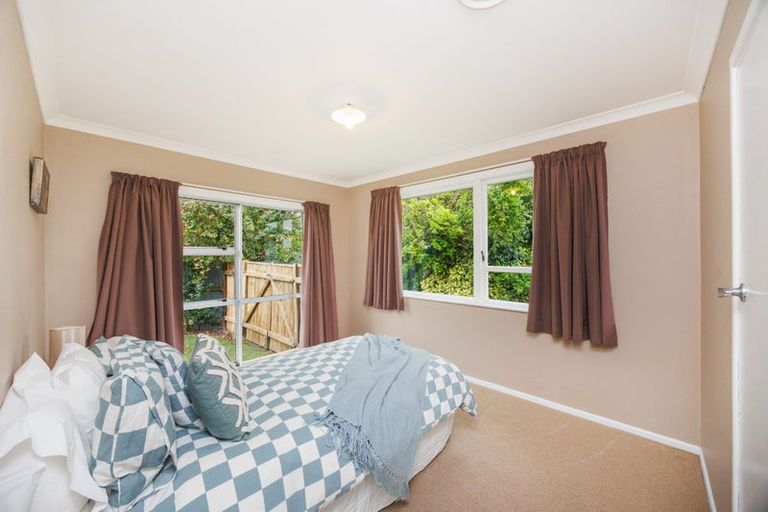 Photo of property in 8 Firth Place, Awapuni, Palmerston North, 4412