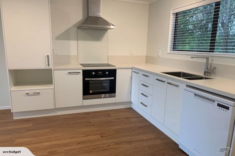 Photo of property in 10 Roger Guy Place, Welcome Bay, Tauranga, 3175