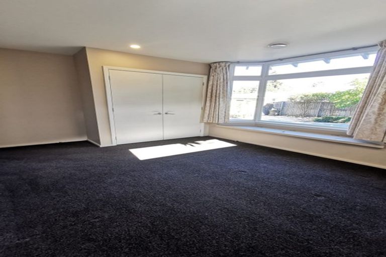 Photo of property in 112 Hamilton Avenue, Ilam, Christchurch, 8041