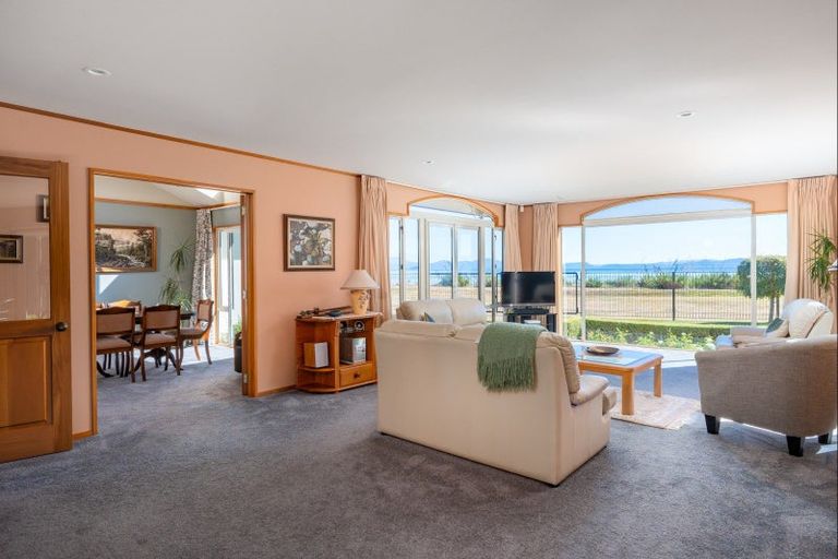 Photo of property in 10 Mahuta Road, Waitahanui, Taupo, 3378