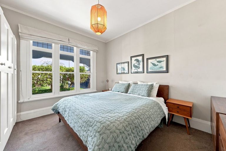 Photo of property in 216 Springfield Road, St Albans, Christchurch, 8014