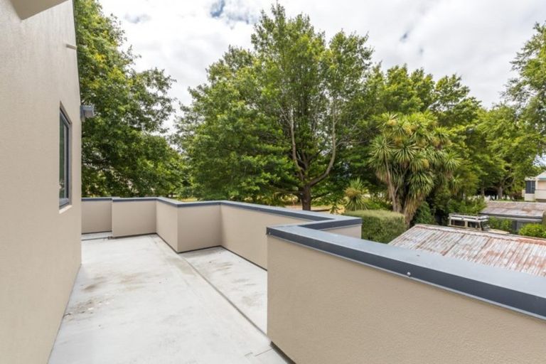 Photo of property in 10a Bevington Street, Avonhead, Christchurch, 8042