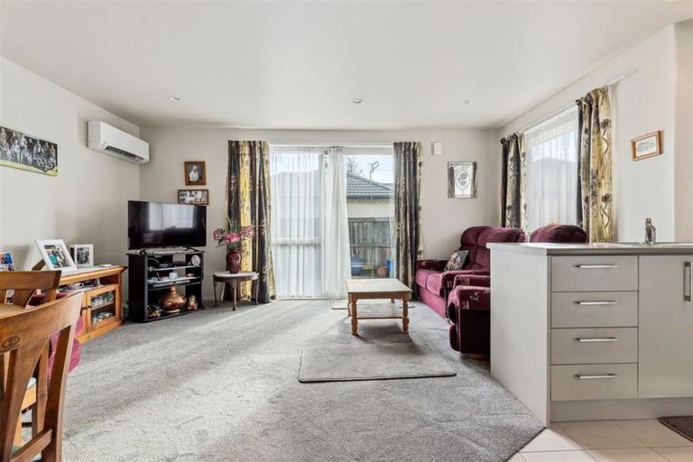 Photo of property in 114 Brynley Street, Hornby, Christchurch, 8042