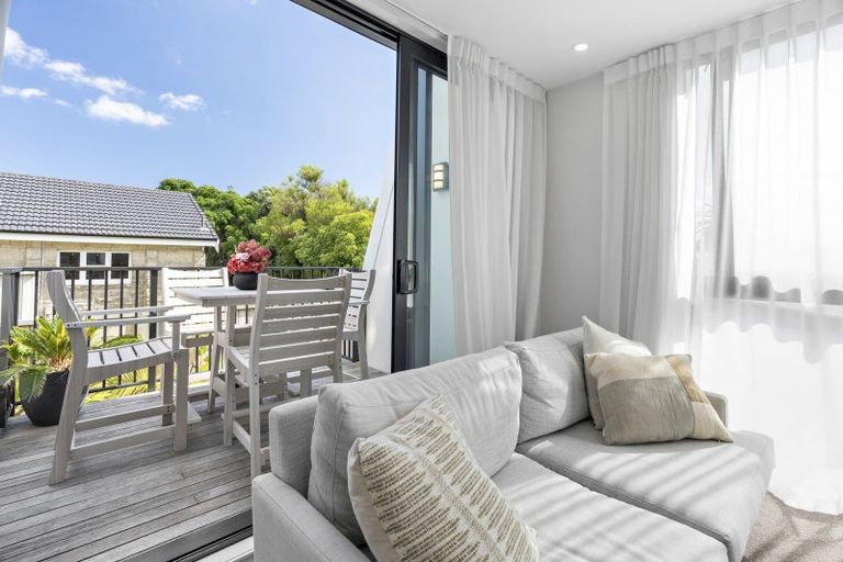 Photo of property in 8/17 Victoria Road, Mount Maunganui, 3116