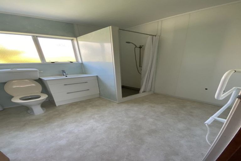 Photo of property in 17 Kapiti Lane, Otaki Beach, Otaki, 5512