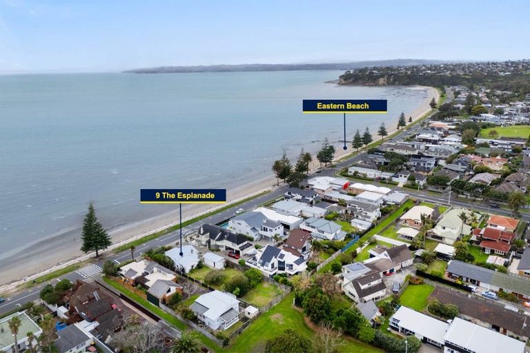 Photo of property in 9 The Esplanade, Eastern Beach, Auckland, 2012