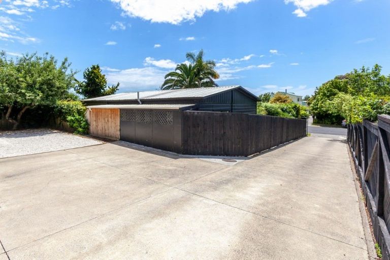 Photo of property in 123 Park Avenue, Whangamata, 3620