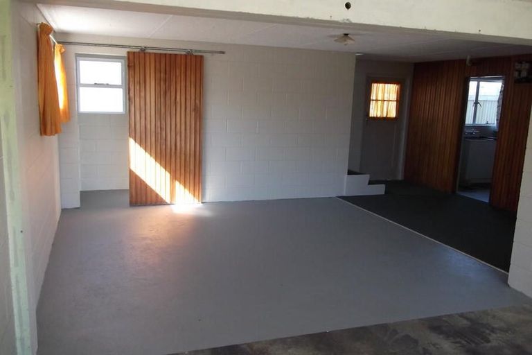 Photo of property in 681 Tay Street, Hawthorndale, Invercargill, 9810