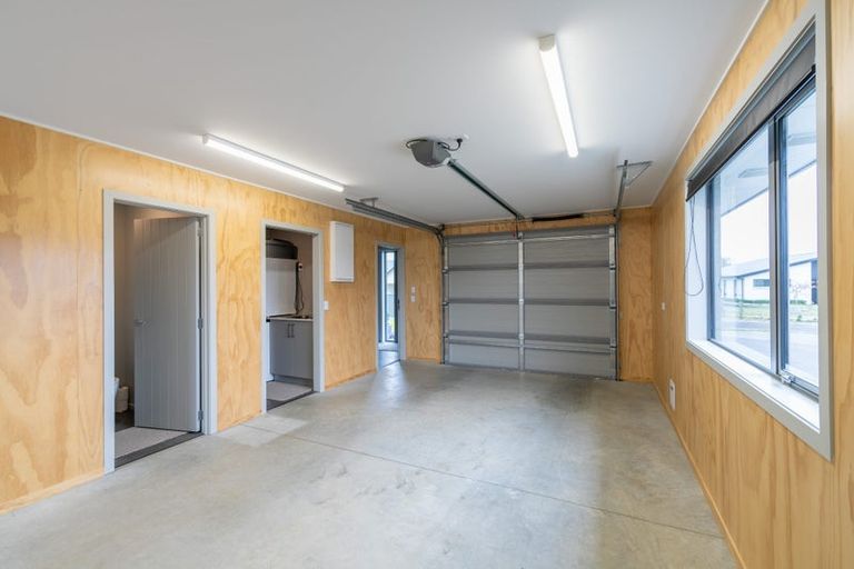 Photo of property in 22a Lawson Burrows Crescent, Te Anau, 9600