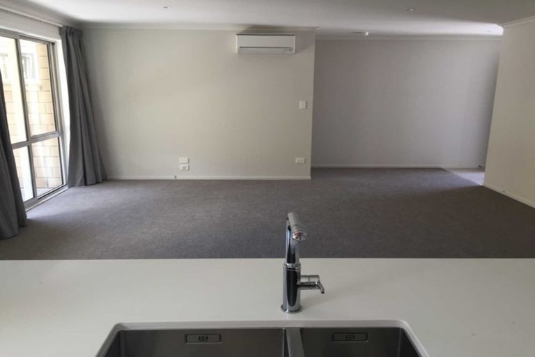 Photo of property in 3 Antrim Glade, Welcome Bay, Tauranga, 3175