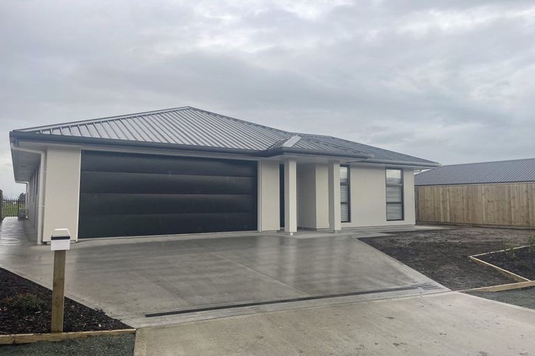 Photo of property in 2 Hanworth Road, Richmond, 7020