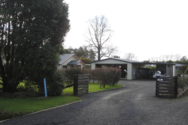 Photo of property in 12 Pa Road, Kerikeri, 0230