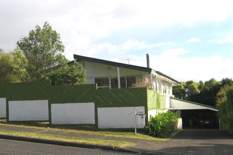 Photo of property in 4 Monarch Avenue, Hillcrest, Auckland, 0627