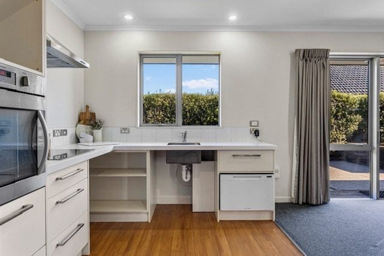 Photo of property in 3 Glenfield Crescent, Mairehau, Christchurch, 8052