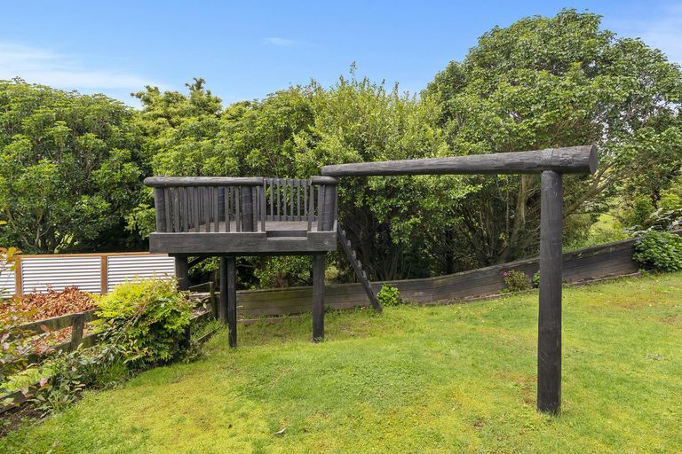 Photo of property in 71 Norm Freeman Drive, Te Puke, 3119