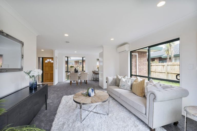 Photo of property in 22a Martin Jugum Lane, Ranui, Auckland, 0612