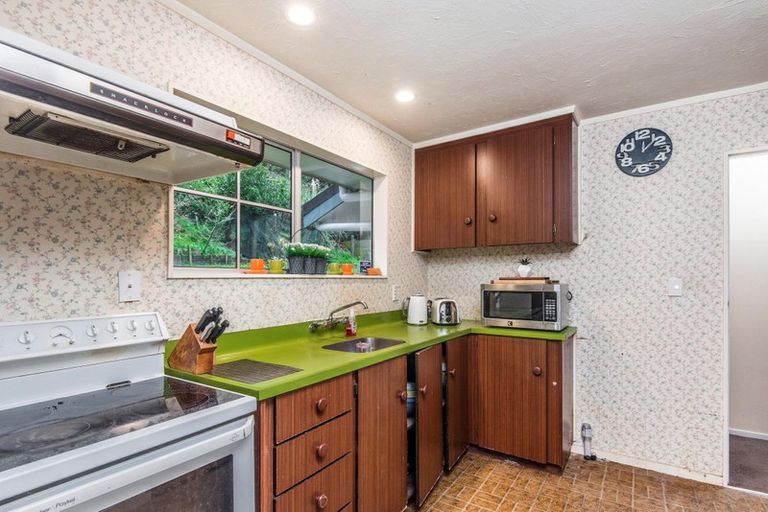 Photo of property in 9 Tralee Place, Johnsonville, Wellington, 6037