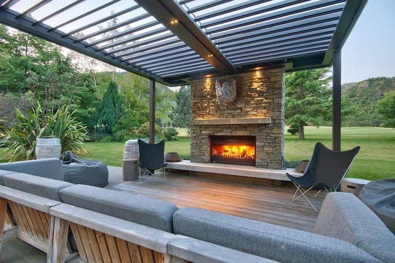 Photo of property in 32 Butel Road, Arrowtown, Queenstown, 9371