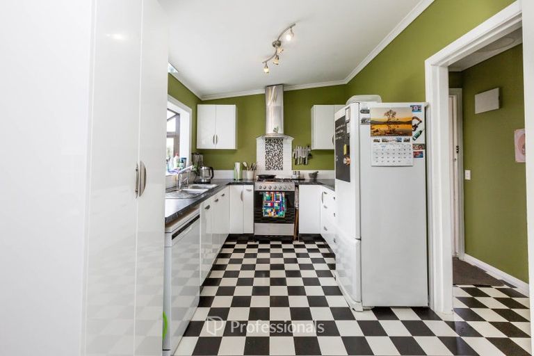 Photo of property in 1071 High Street, Taita, Lower Hutt, 5011