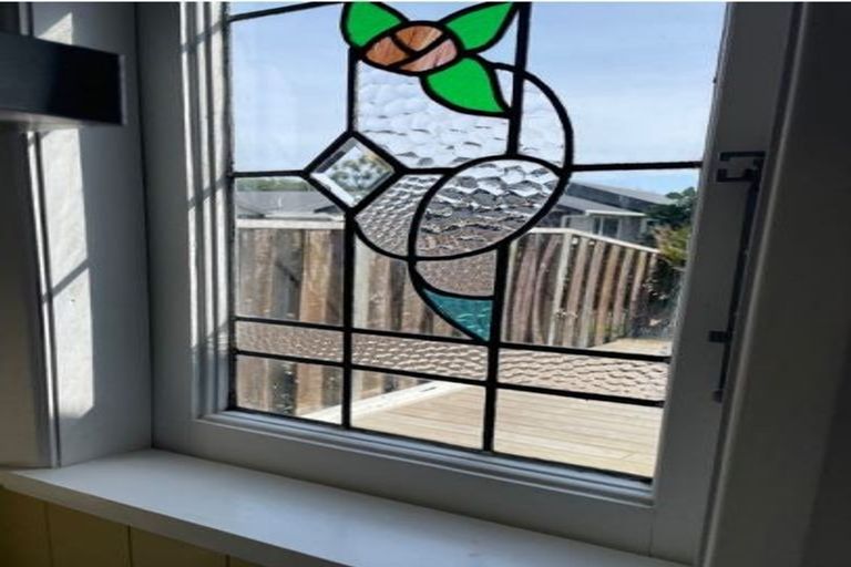 Photo of property in 19 Toi Street, Otaki Beach, Otaki, 5512