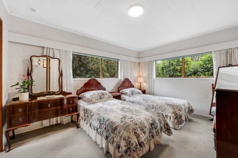 Photo of property in 16 Tercel Place, Sunnyhills, Auckland, 2010