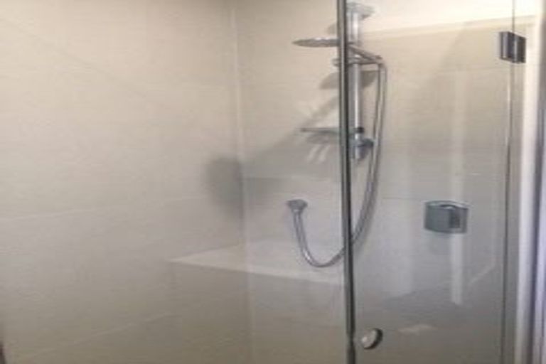 Photo of property in 3/21 Ellen Avenue, Hillcrest, Auckland, 0627