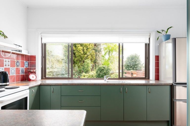 Photo of property in 1 Gilchrist Street, Te Aroha, 3320