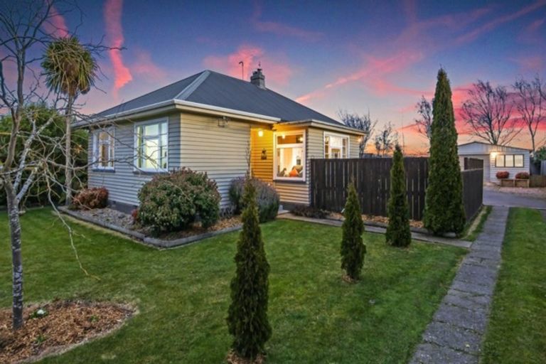 Photo of property in 6 Spring Place, Leeston, 7632